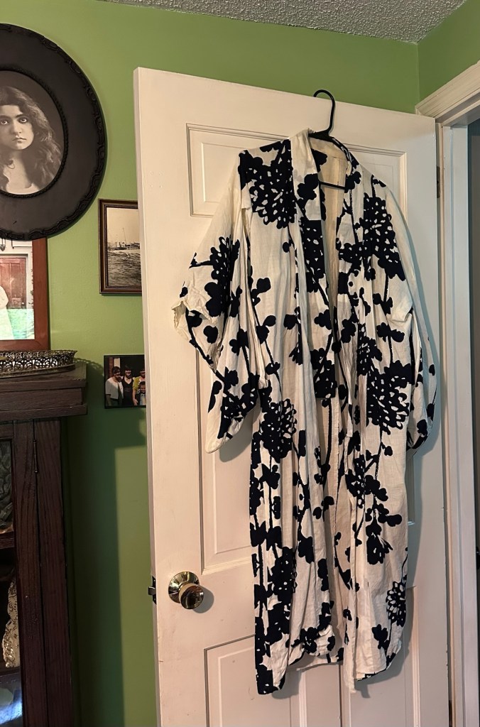 This is the Yucata robe that Bern mentions in letter 187.  I've been wearing it for 40 years!  Talk about well-made!